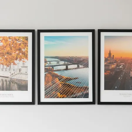 Apartament Center Metro Swietokrzyska By Renters Warszawa